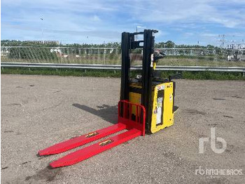 Electric forklift HYSTER S1.5S