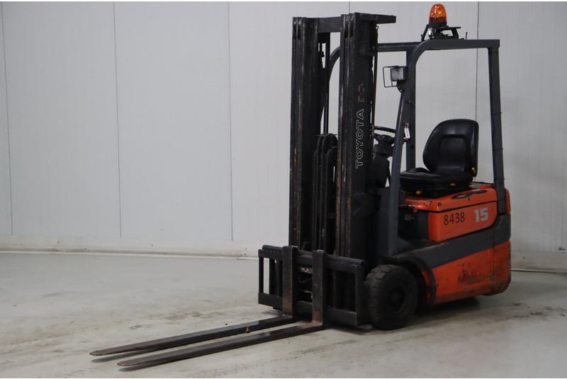 Electric forklift Toyota FBESF15