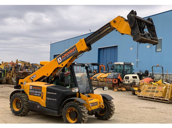 Telescopic handler JCB