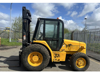 Rough terrain forklift JCB