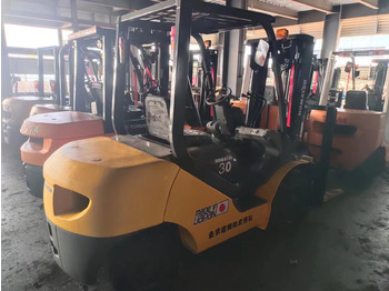 Diesel forklift KOMATSU