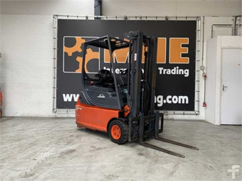 Electric forklift LINDE E16