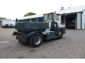 Terminal tractor Mol RM 255 4X4 terminal drawbar tractor 150 ton: picture 4