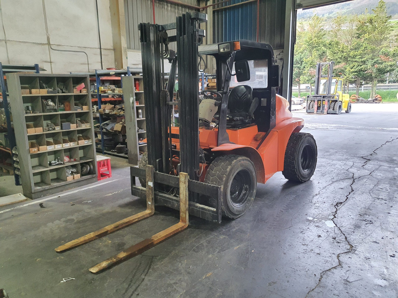 Rough terrain forklift CARRETILLA TODOTERRENO MAST H25DA