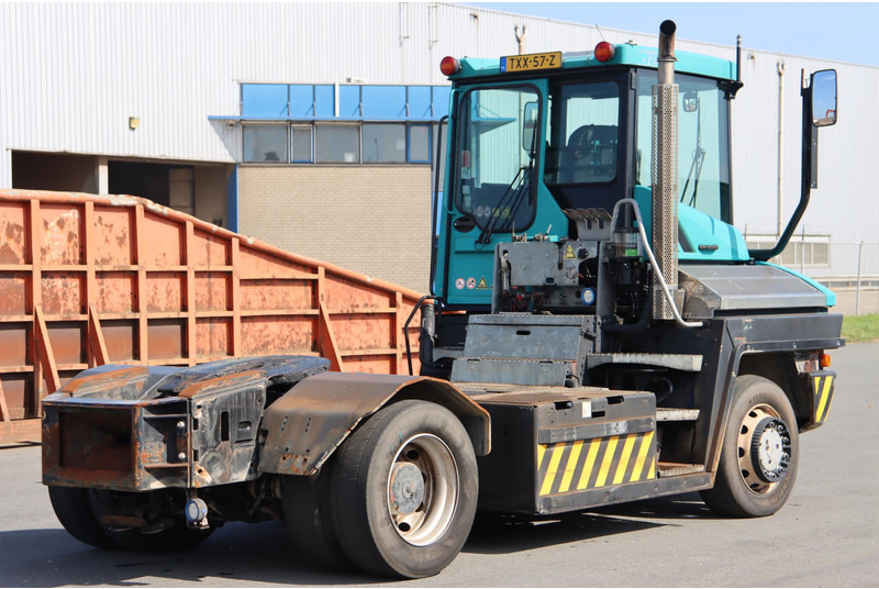 Terminal tractor Terberg RT283: picture 7