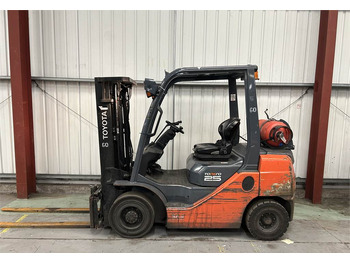 LPG forklift TOYOTA FGF 25