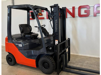 Forklift TOYOTA