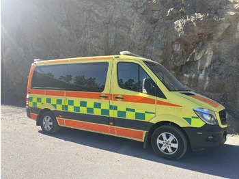 Ambulance MERCEDES-BENZ Sprinter 319