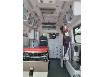 Ambulance Renault Master Ambulance car: picture 5