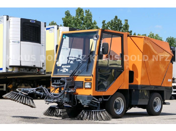 Road sweeper