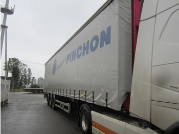 Curtainsider semi-trailer Fruehauf 