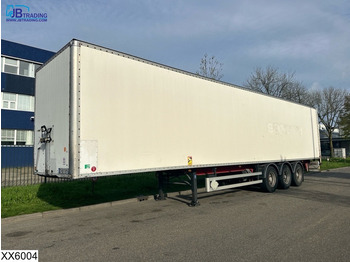 Closed box semi-trailer FRUEHAUF