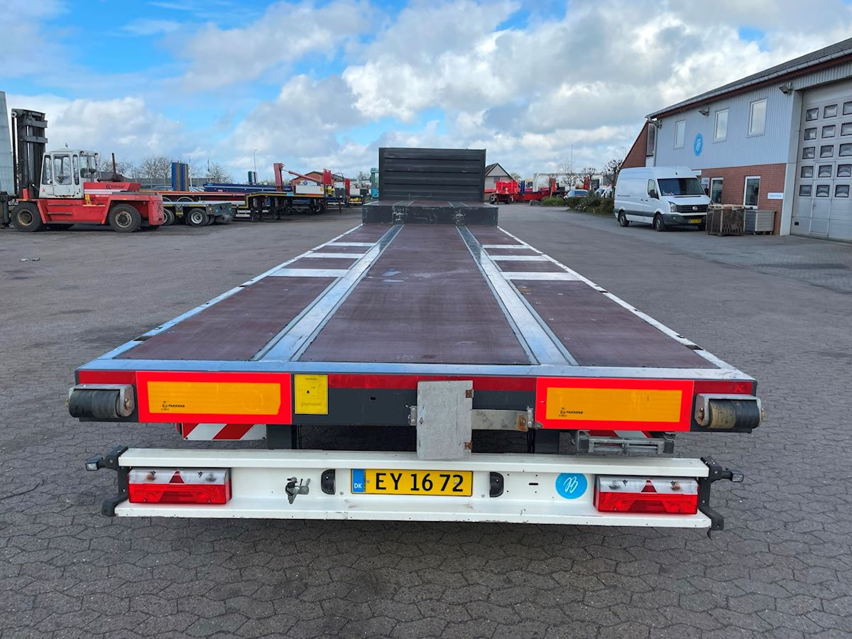 Low loader semi-trailer Kässbohrer: picture 4