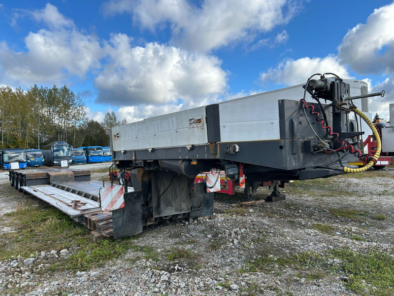 Low loader semi-trailer Goldhofer STZ-VL4