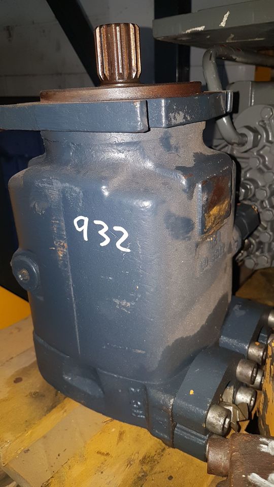 Hydraulic motor MOTOR DE TRASLACION PARA LIEBHERR R932 (no lit)