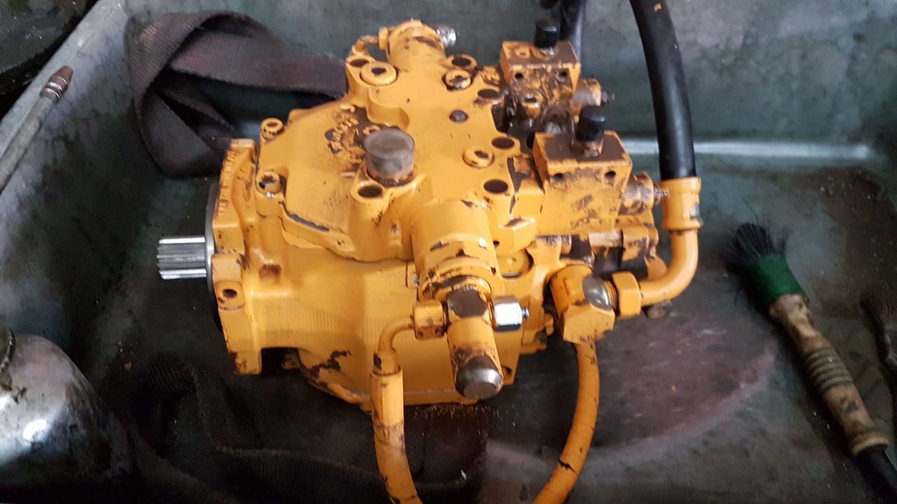 Hydraulic pump BOMBA LINDE BPV70-01R