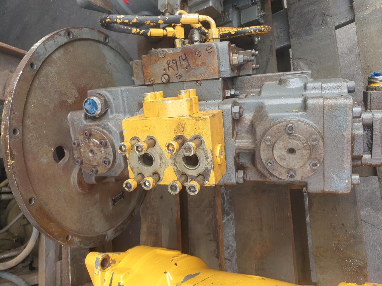 Hydraulic pump LIEBHERR LPVD100