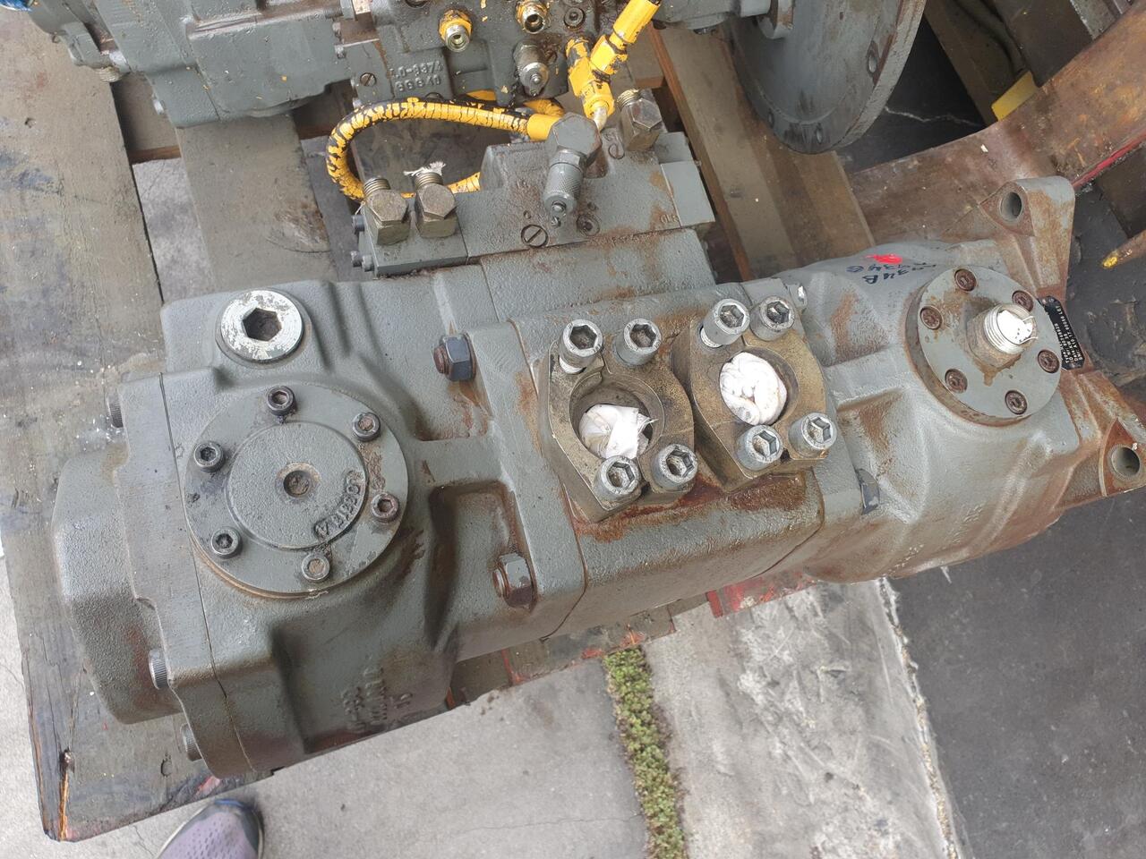 Hydraulic pump LIEBHERR LPVD125