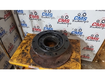 Wheel hub JCB