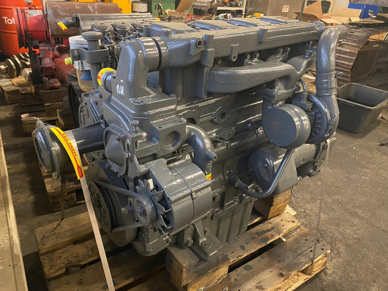 Liebherr 4 Zyl. Turbo TYP. D 904 T 90 KW / 122 HP Engine for sale