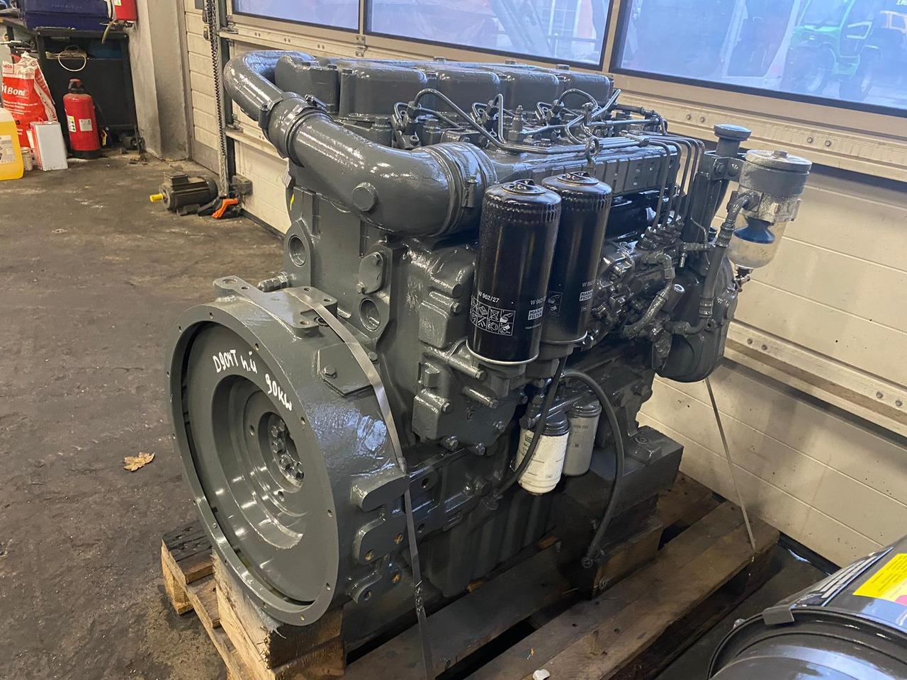 Liebherr 4 Zyl. Turbo TYP. D 904 T 90 KW / 122 HP Engine for sale