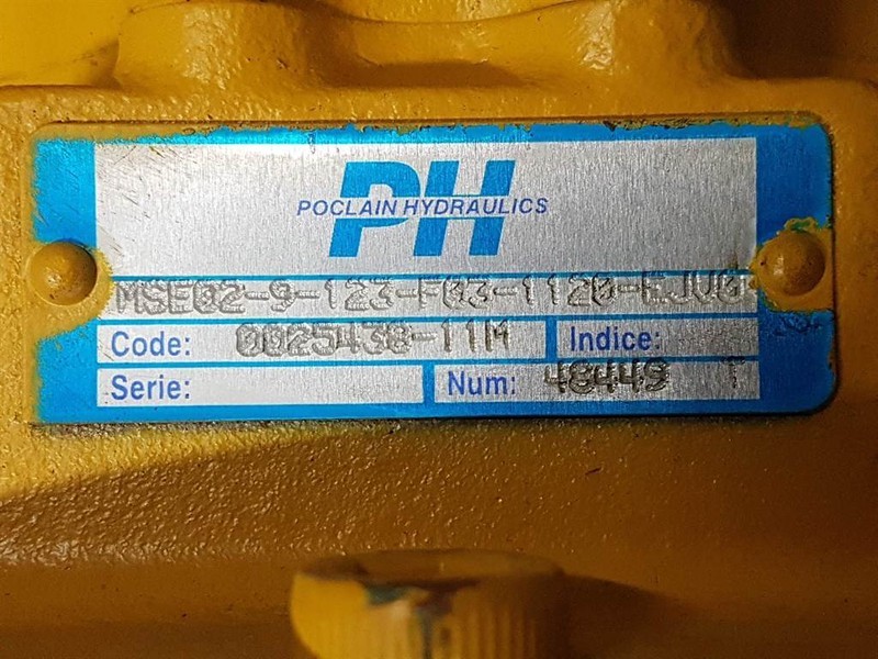 Poclain MSE02-9-123-F03-Wheel motor/Radmotor Hydraulics for sale