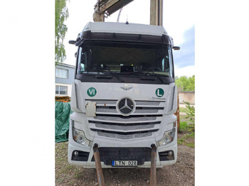 Tractor unit MERCEDES-BENZ Actros 1845