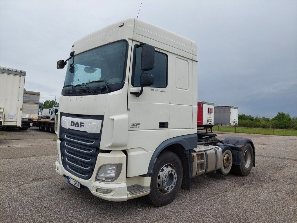 Tractor unit DAF XF 460 FTP 6X2 porucha motoru