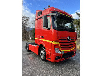 Tractor unit MERCEDES-BENZ Actros 1845