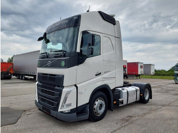 Tractor unit Volvo FH 13 Globetrotter XL 460 TurboCompound 4x2