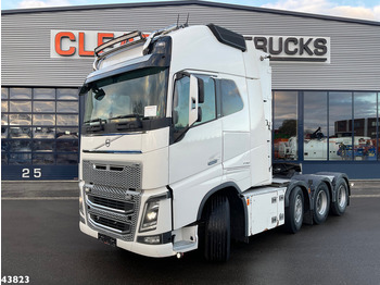 Tractor unit VOLVO FH16 750