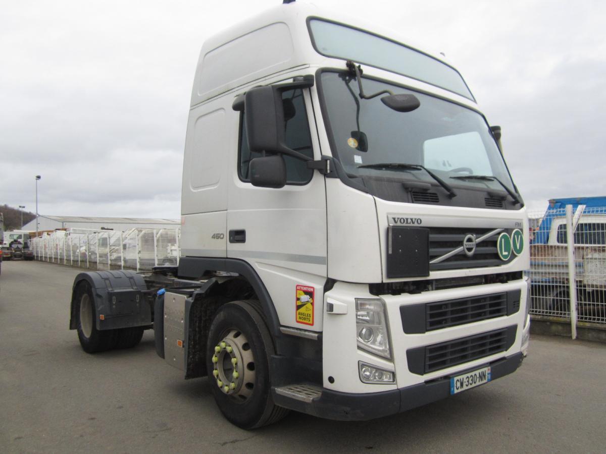 Tractor unit Volvo FM 450