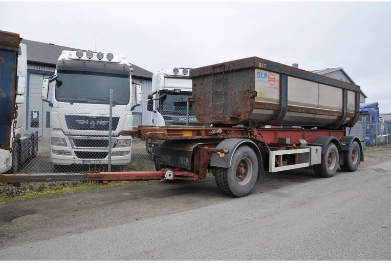 Container transporter/ Swap body trailer SLP 3-8200-KS