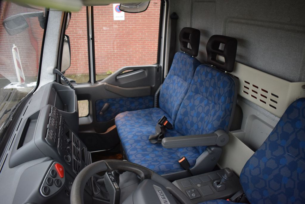 Box truck Iveco  Eurocargo 75E16 Möbelkoffer EURO5 Klima 1.Hand