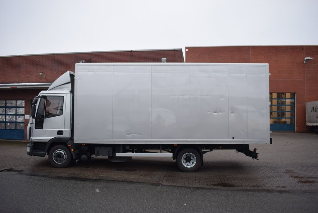 Box truck Iveco  Eurocargo 75E16 Möbelkoffer EURO5 Klima 1.Hand