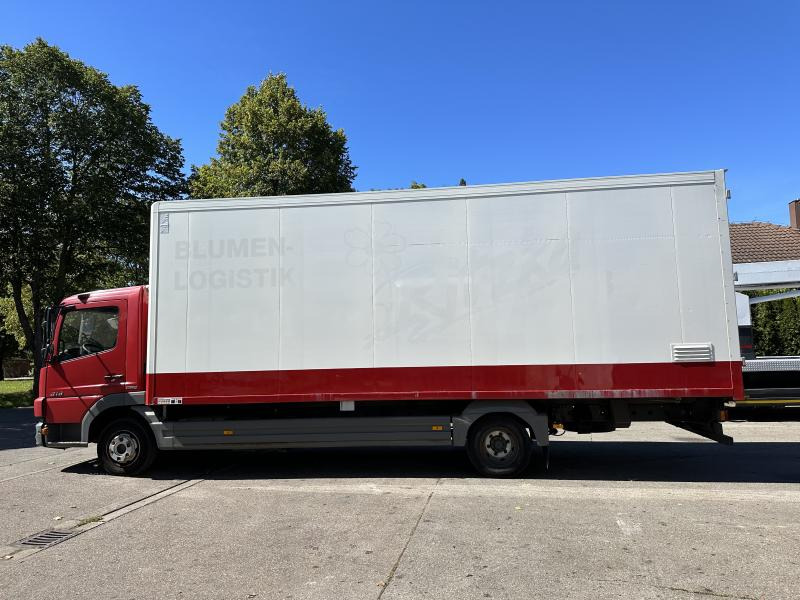 Box truck Mercedes Atego 816 L Blumentransporter ISO-Koffer