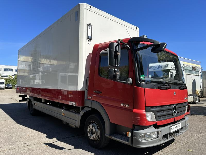 Box truck Mercedes Atego 816 L Blumentransporter ISO-Koffer