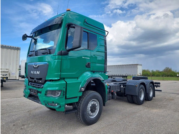 Cab chassis truck MAN TGS 33.520 6X6 BL