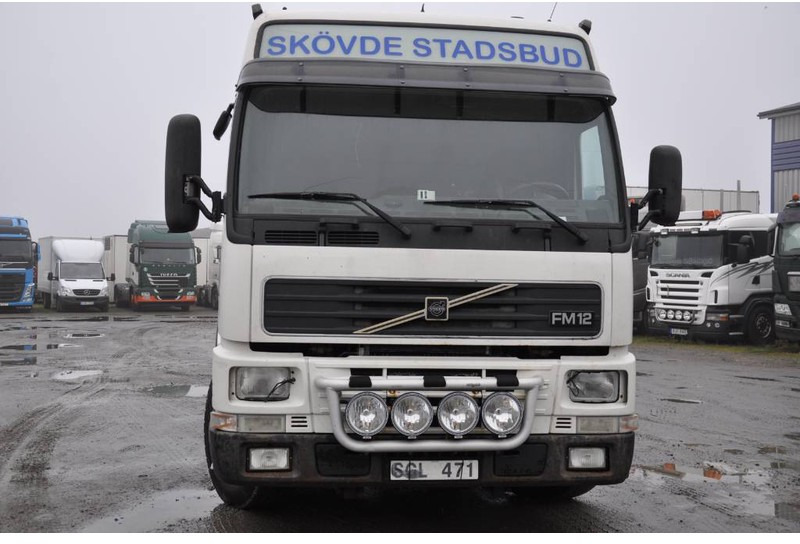 Container transporter/ Swap body truck Volvo FM12 380 4X2