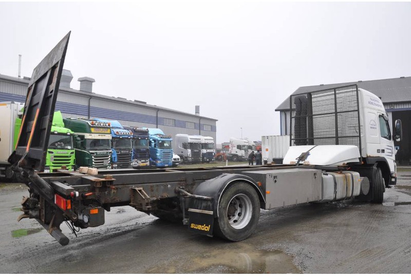 Container transporter/ Swap body truck Volvo FM12 380 4X2