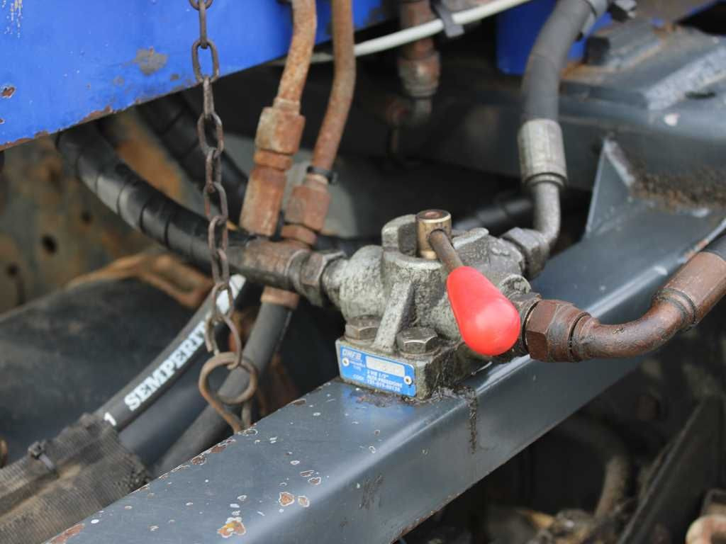 Crane truck Iveco EUROCARGO 140E25, EURO 5, HYDRAULIC CRANE PM9022