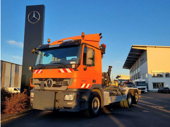 Crane truck Mercedes-Benz Actros 2541 L 6x2 Kran Hiab 111 B-3 Funk Winter 