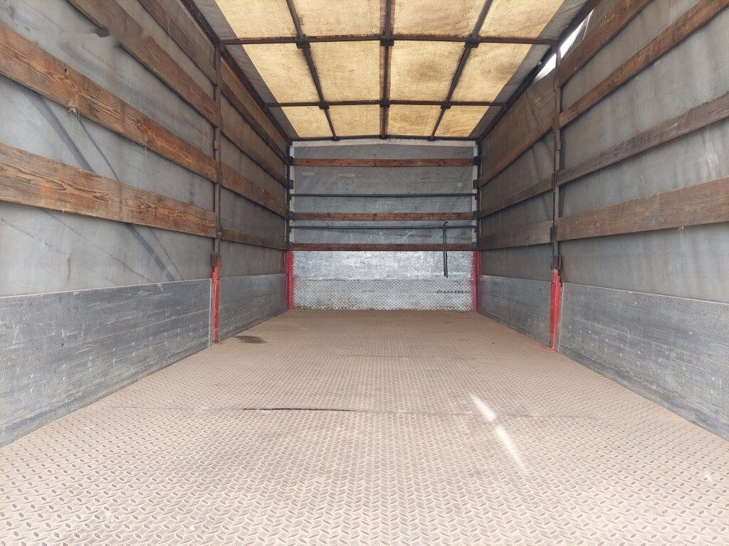 Curtainsider truck Renault Midlum 180.12-C P 4x2