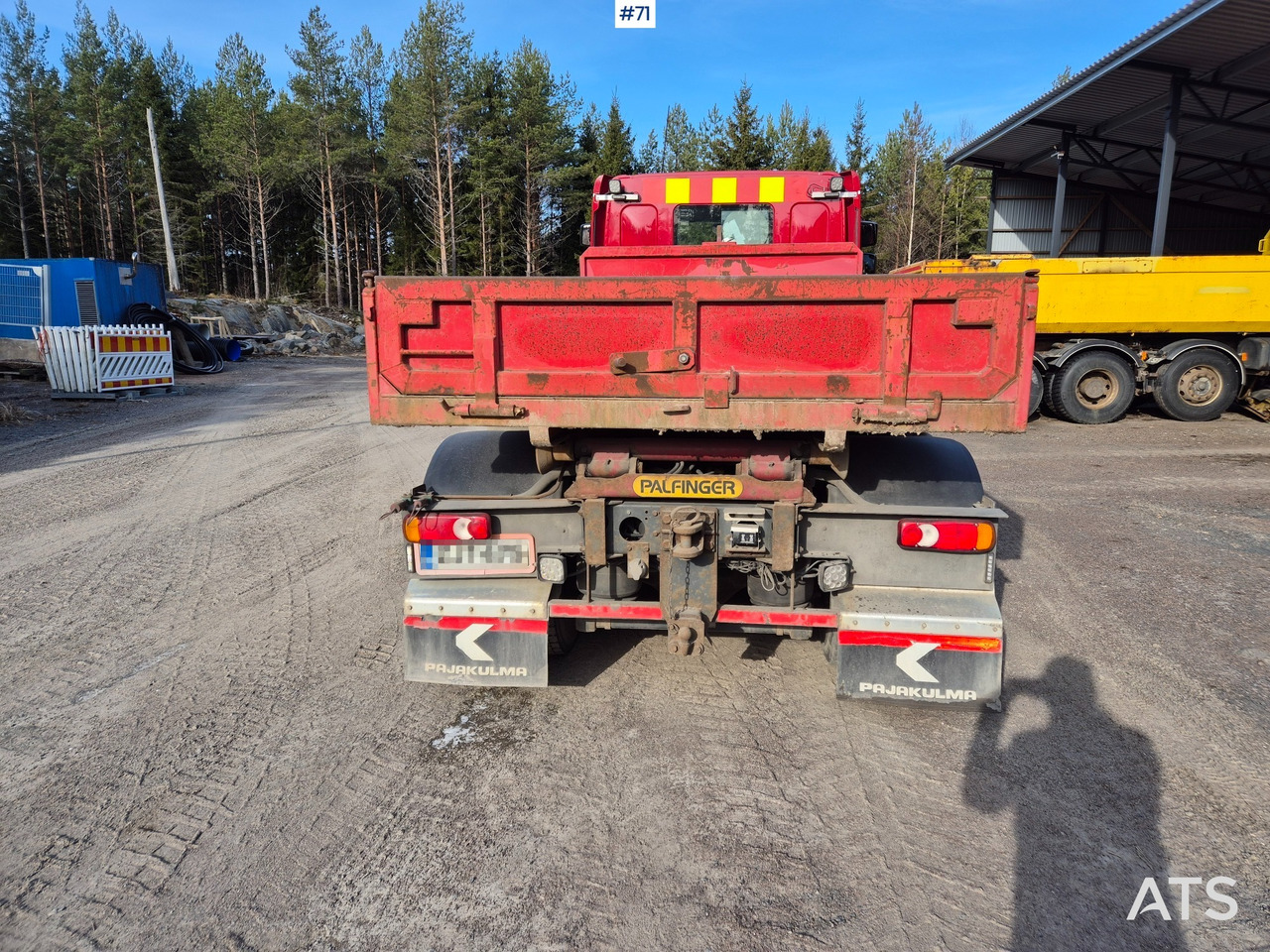 Hook lift truck DAF LF55 Hook pallet