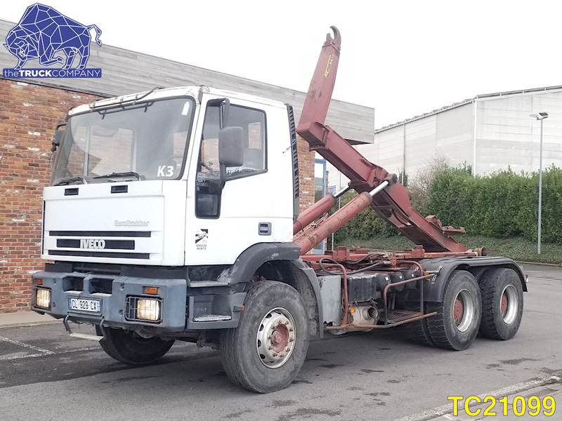 Hook lift truck Iveco EuroTrakker 260 E34 Euro 2