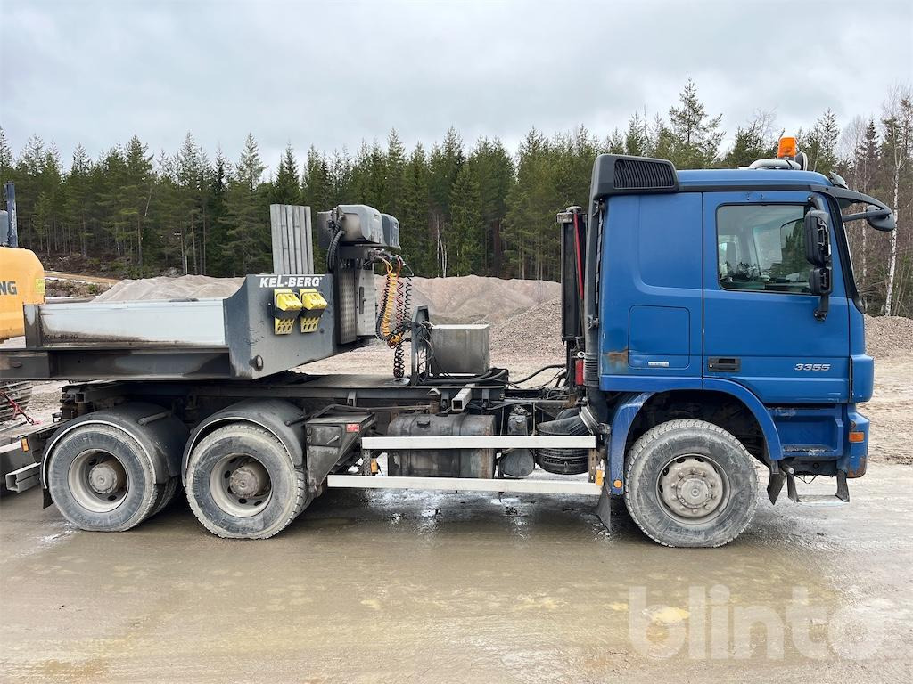 Hook lift truck MERCEDES-BENZ ACTROS 3355 V8 6x6