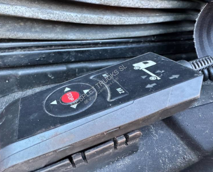 Hook lift truck Mercedes Antos 2543
