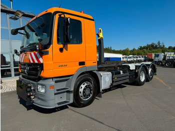 Hook lift truck Mercedes-Benz Actros 2632 6x2 Winterdienst Marrel MA2465 / 