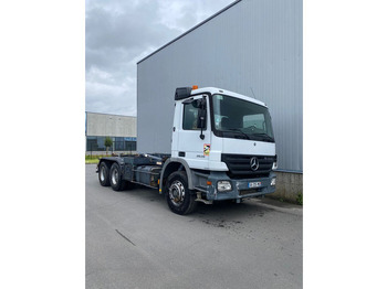 Hook lift truck Mercedes-Benz Actros 2636