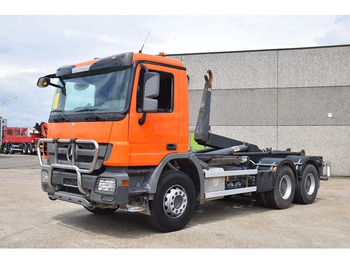 Hook lift truck Mercedes-Benz Actros 2641